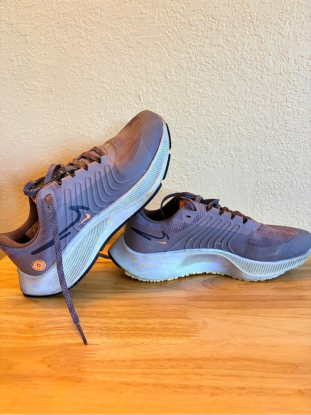 Nike Air Zoom Structure 25 Athletic Shoes Gray & Orange US 7